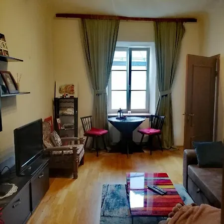 Lägenhet In The Heart Of *